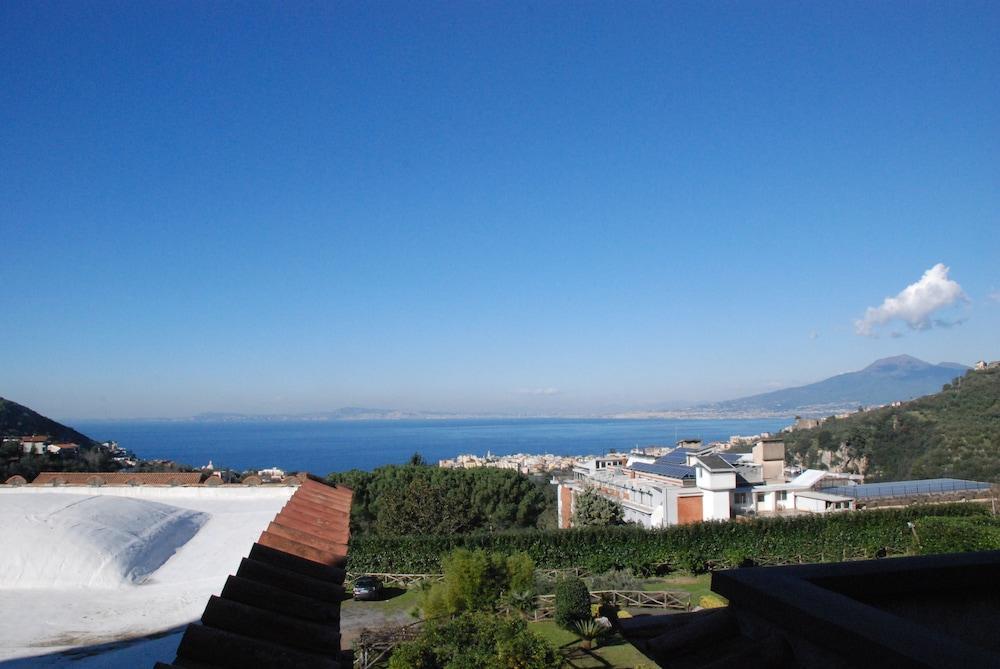 B&B Villa Della Porta, Amalfi Coast - Historical Heritage Віко-Екуенсе Екстер'єр фото