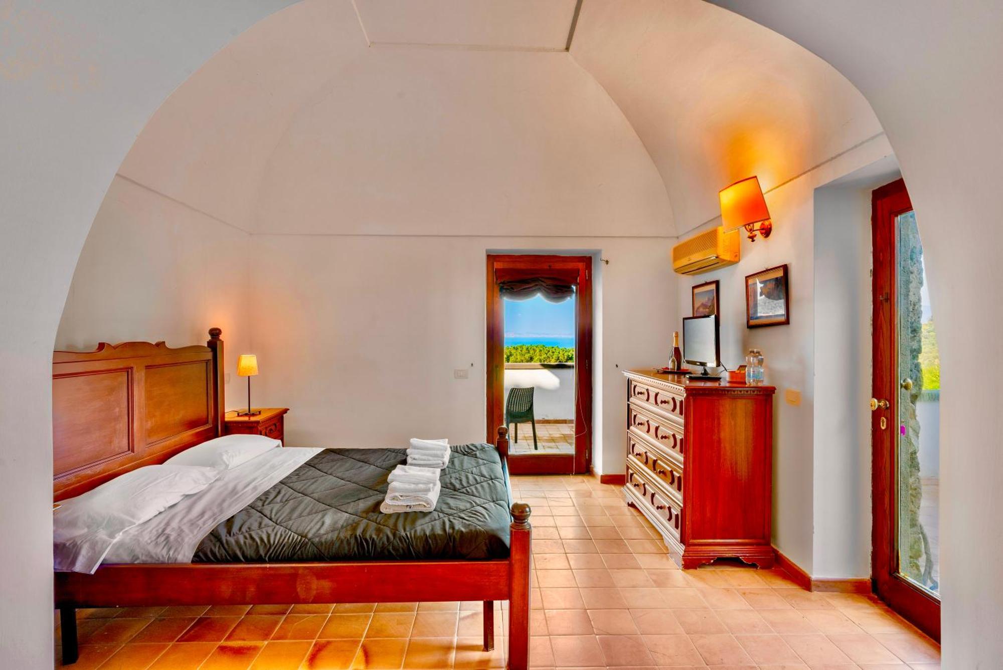 B&B Villa Della Porta, Amalfi Coast - Historical Heritage Віко-Екуенсе Екстер'єр фото